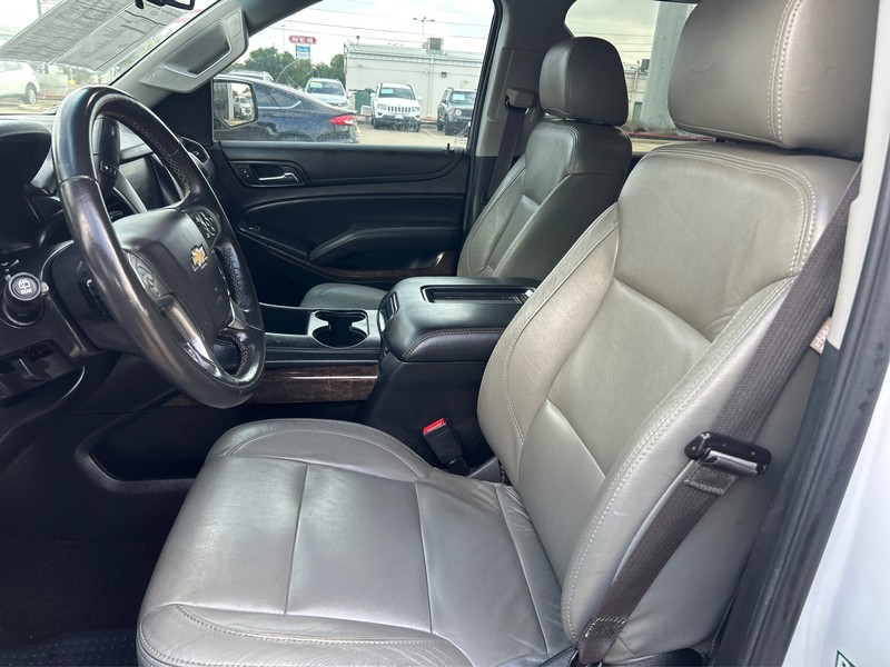 Chevrolet Tahoe Vehicle Full-screen Gallery Image 8