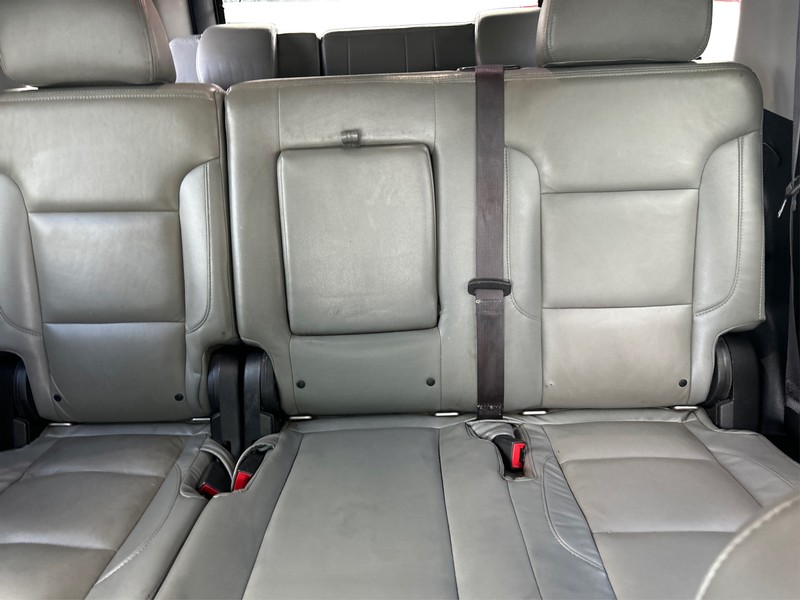 Chevrolet Tahoe Vehicle Full-screen Gallery Image 12