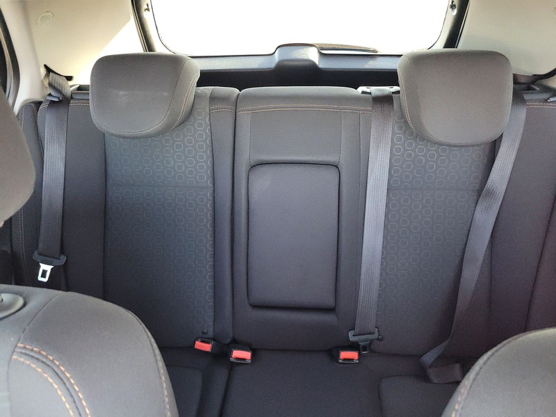 Chevrolet Trax Vehicle Full-screen Gallery Image 13