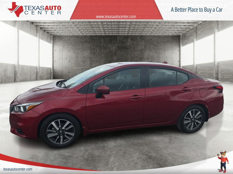 Nissan Versa Vehicle Full-screen Gallery Image 2