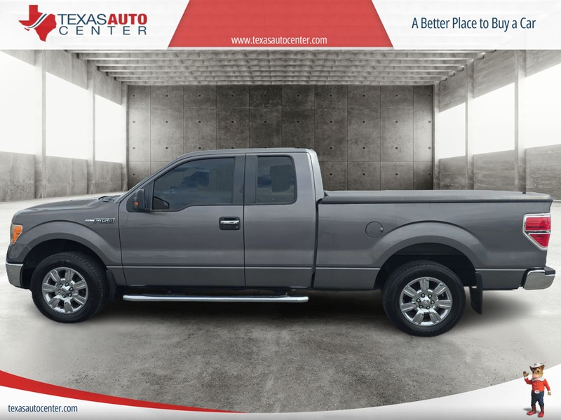 Ford F-150 Vehicle Full-screen Gallery Image 5