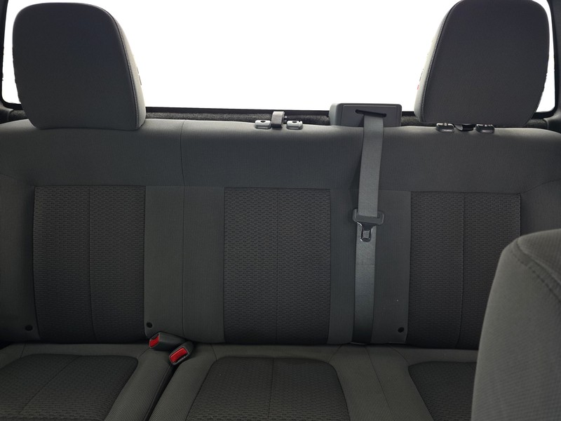 Ford F-150 Vehicle Full-screen Gallery Image 12