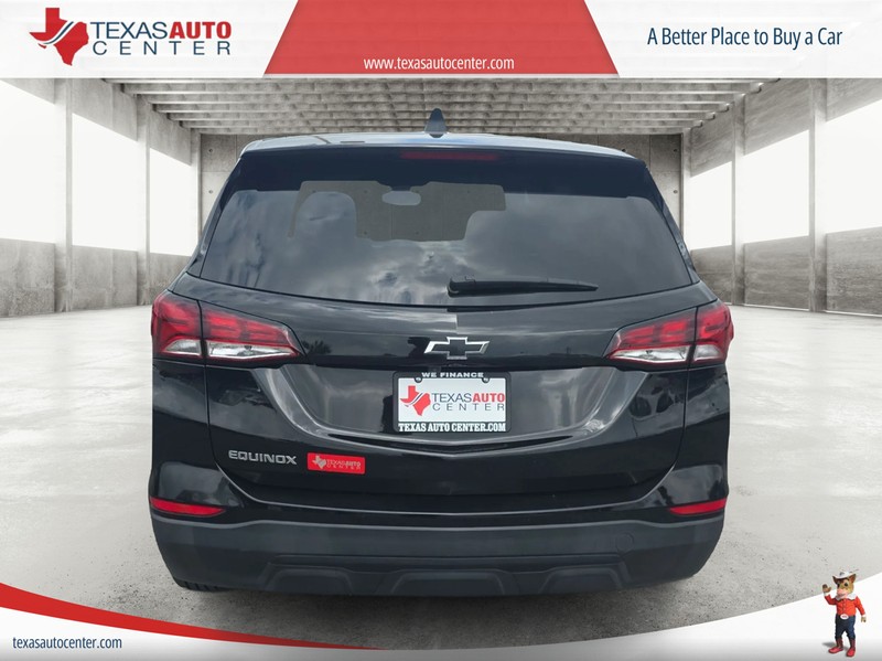 Chevrolet Equinox Vehicle Full-screen Gallery Image 6