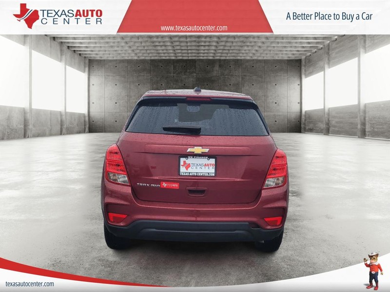 Chevrolet Trax Vehicle Full-screen Gallery Image 6