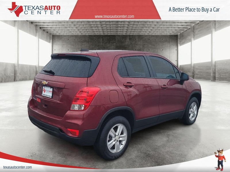 Chevrolet Trax Vehicle Full-screen Gallery Image 7