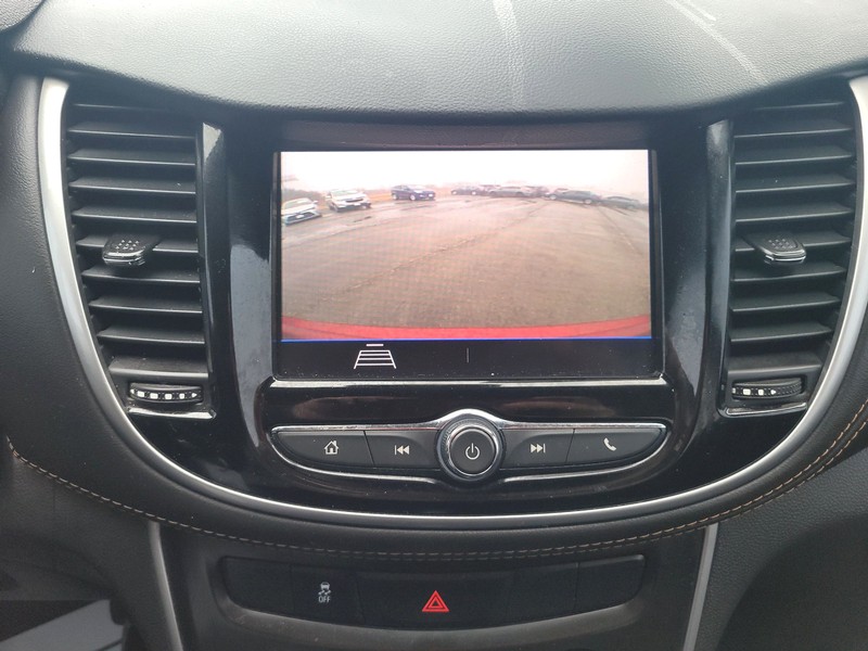 Chevrolet Trax Vehicle Full-screen Gallery Image 17