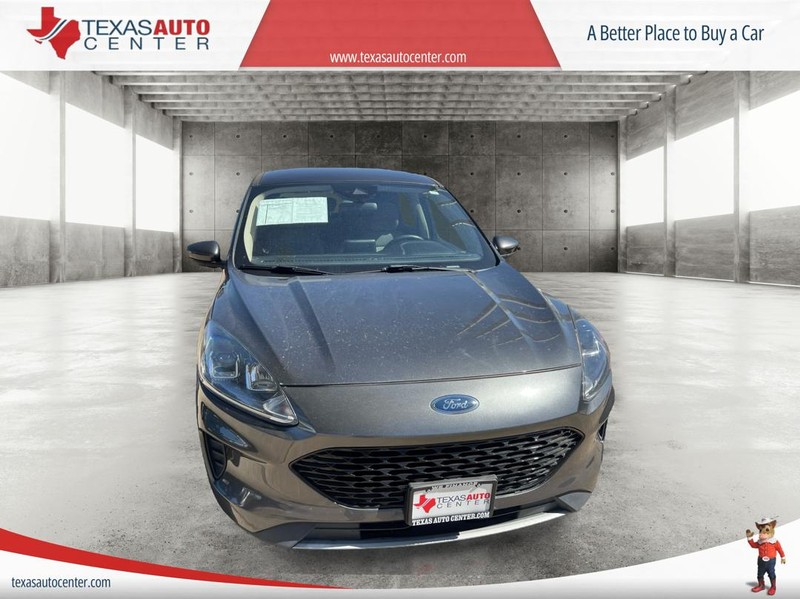 Ford Escape Vehicle Full-screen Gallery Image 2