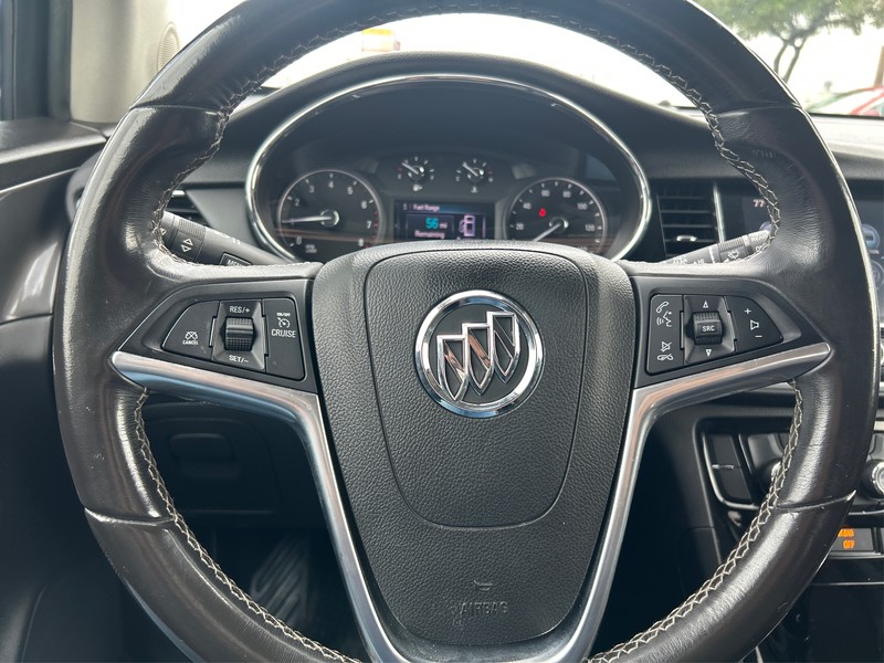 Buick Encore Vehicle Full-screen Gallery Image 14