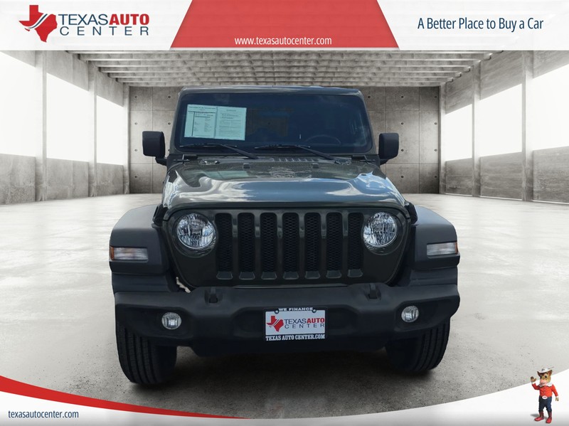 Jeep Wrangler Vehicle Full-screen Gallery Image 3