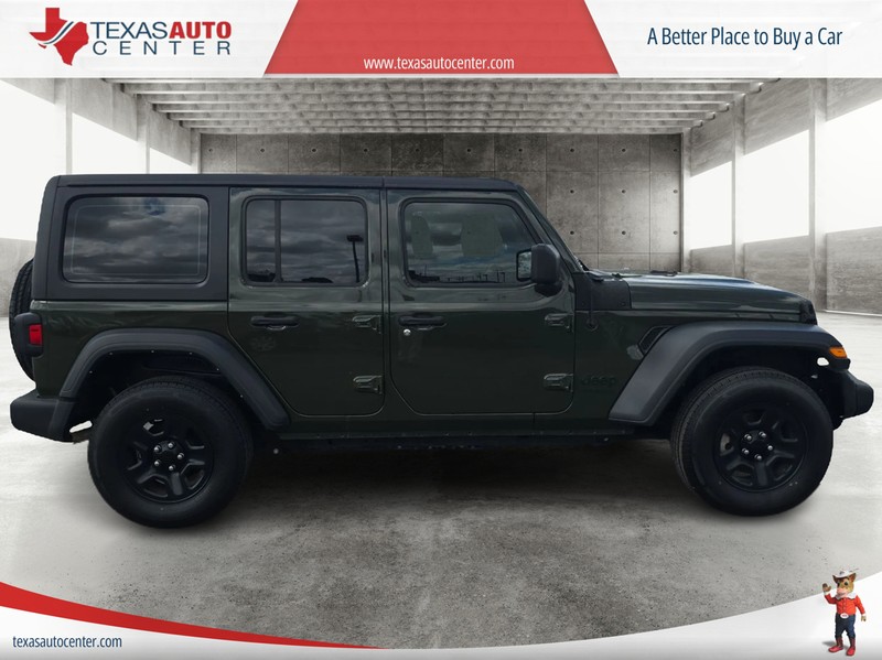 Jeep Wrangler Vehicle Full-screen Gallery Image 4