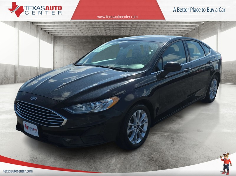 Ford Fusion Hybrid Vehicle Full-screen Gallery Image 2