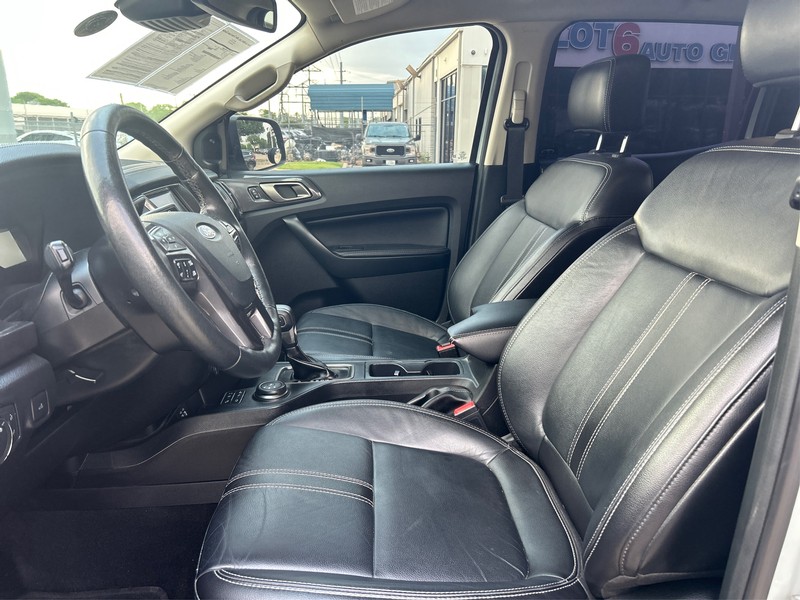 Ford Ranger Vehicle Full-screen Gallery Image 9