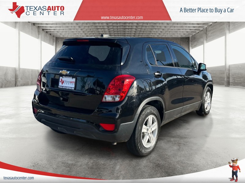 Chevrolet Trax Vehicle Full-screen Gallery Image 6