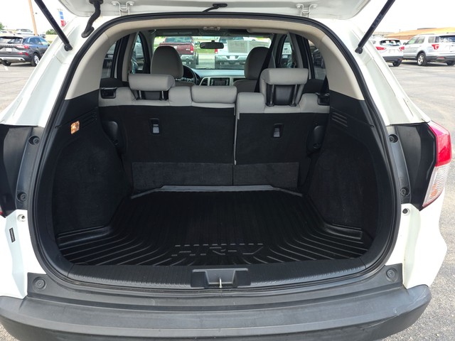 Honda HR-V Vehicle Full-screen Gallery Image 11
