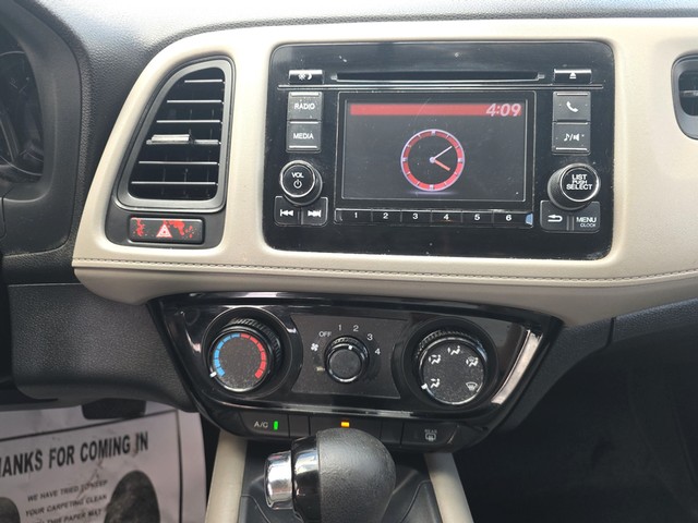 Honda HR-V Vehicle Full-screen Gallery Image 12