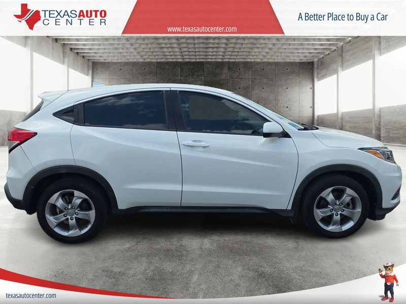 Honda HR-V Vehicle Full-screen Gallery Image 4