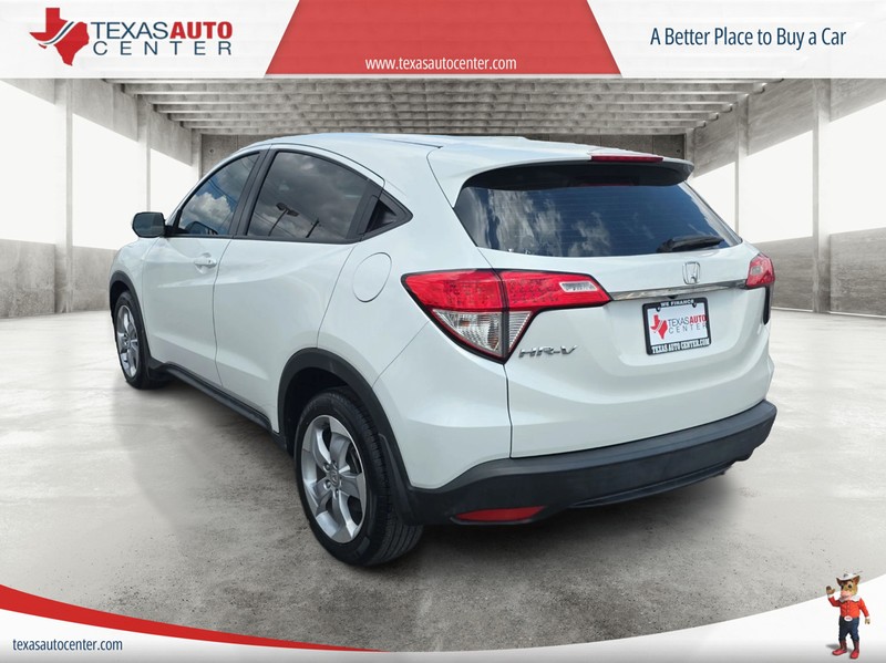 Honda HR-V Vehicle Full-screen Gallery Image 8