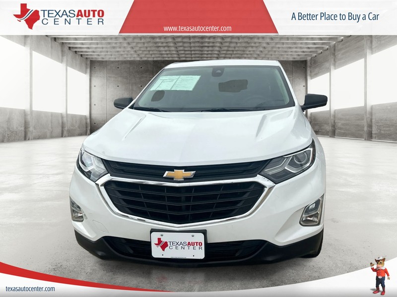 Chevrolet Equinox Vehicle Full-screen Gallery Image 3