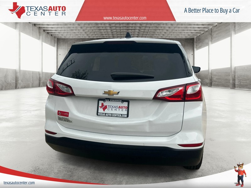 Chevrolet Equinox Vehicle Full-screen Gallery Image 6