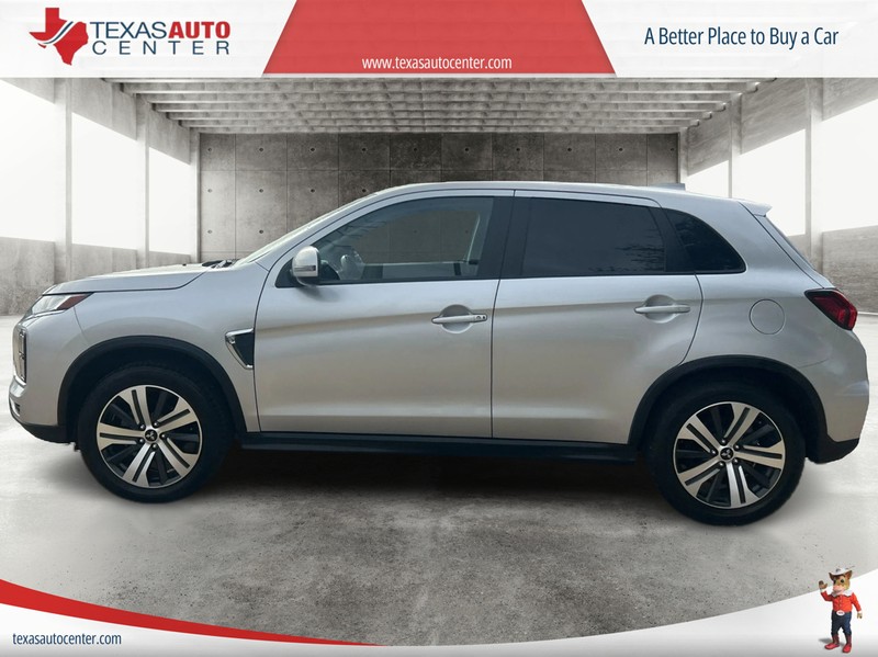 Mitsubishi Outlander Sport Vehicle Full-screen Gallery Image 5