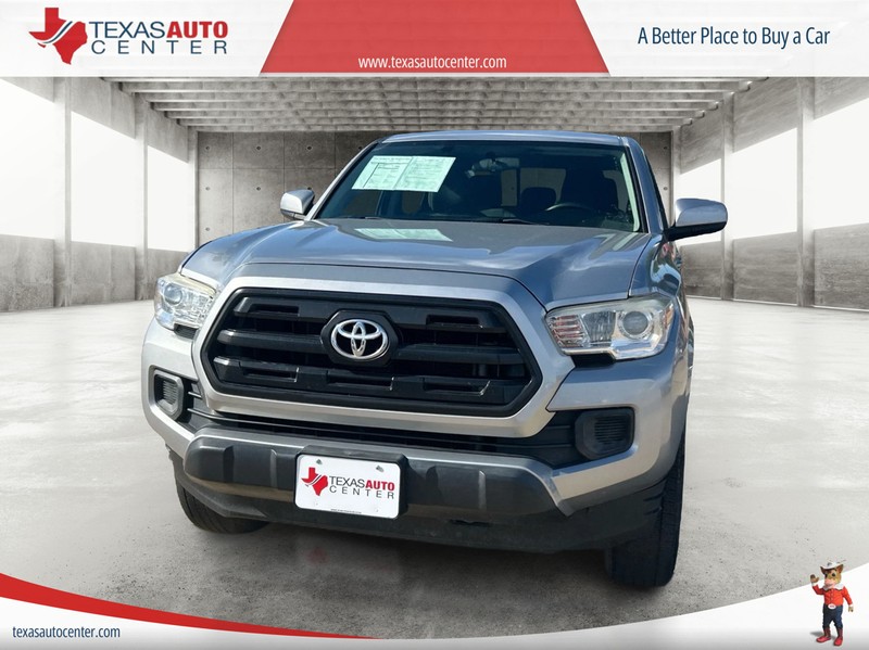 Toyota Tacoma Vehicle Full-screen Gallery Image 3