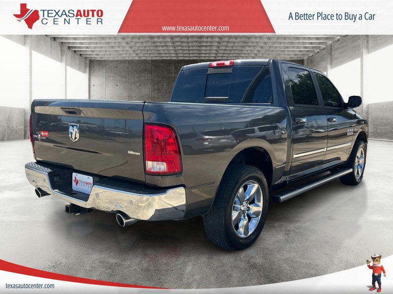 Ram 1500 Vehicle Full-screen Gallery Image 5