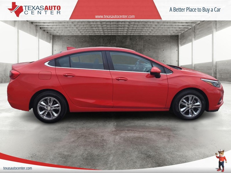 Chevrolet Cruze Vehicle Full-screen Gallery Image 04