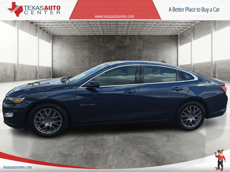 Chevrolet Malibu Vehicle Full-screen Gallery Image 5