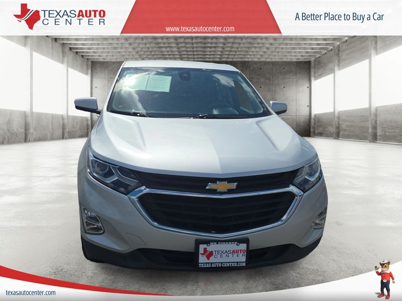 Chevrolet Equinox Vehicle Full-screen Gallery Image 3