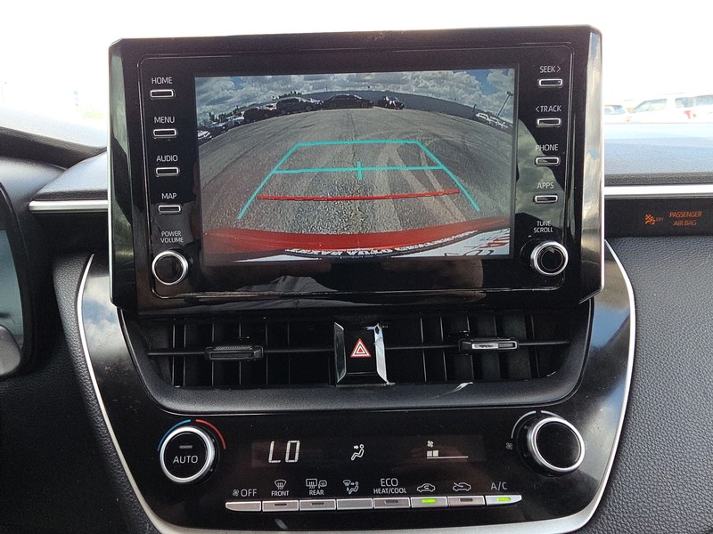 Toyota Corolla Vehicle Full-screen Gallery Image 16