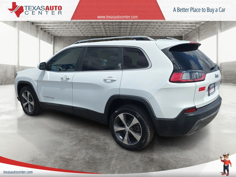 Jeep Cherokee Vehicle Full-screen Gallery Image 8