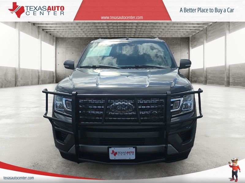 Ford Expedition Max Vehicle Full-screen Gallery Image 3
