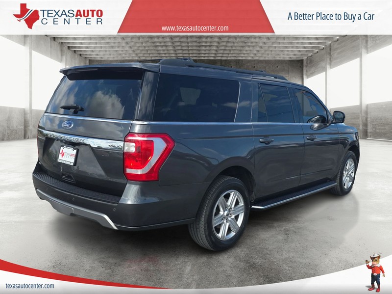 Ford Expedition Max Vehicle Full-screen Gallery Image 7