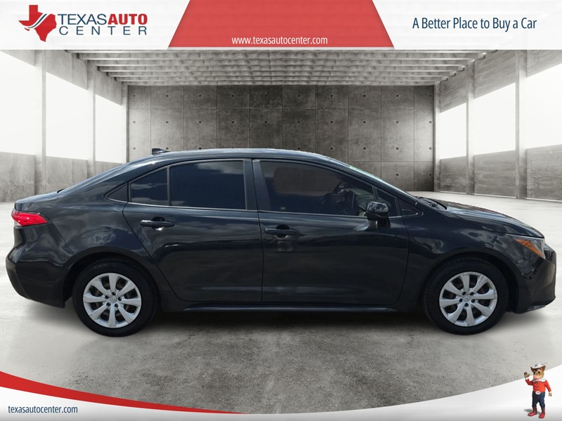 Toyota Corolla Vehicle Full-screen Gallery Image 4