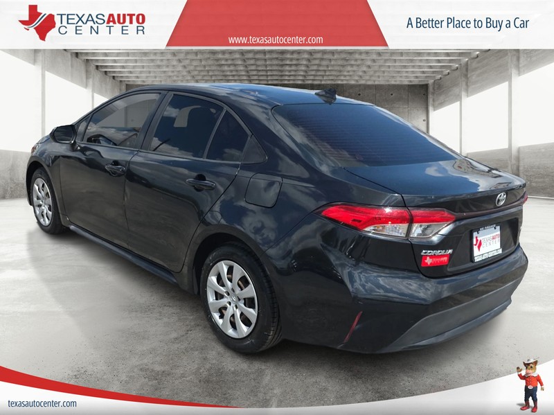 Toyota Corolla Vehicle Full-screen Gallery Image 8