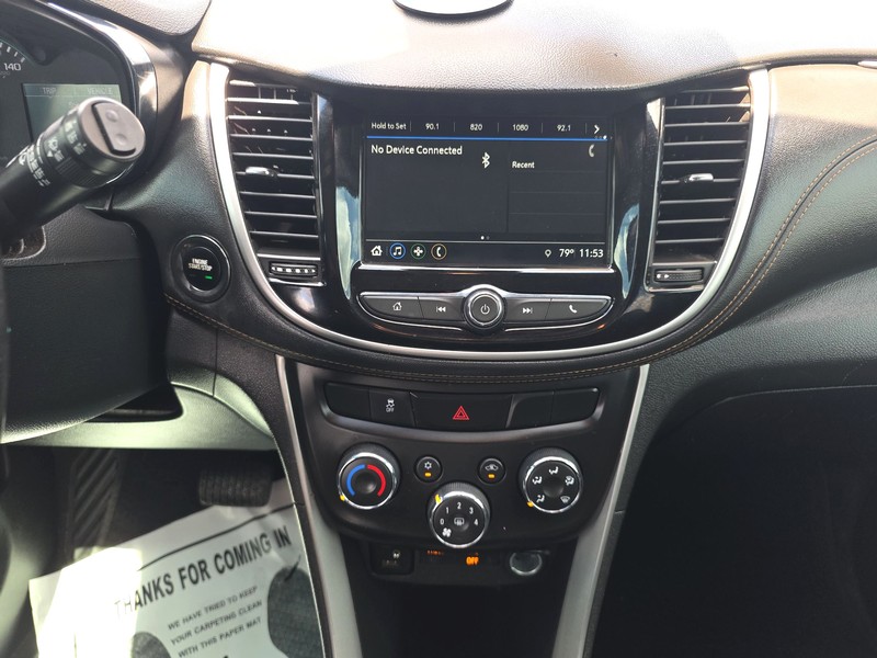 Chevrolet Trax Vehicle Full-screen Gallery Image 12