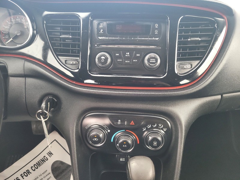 Dodge Dart Vehicle Full-screen Gallery Image 11