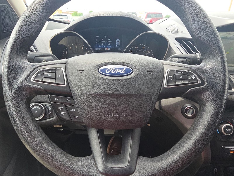 Ford Escape Vehicle Full-screen Gallery Image 14