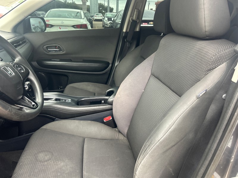 Honda HR-V Vehicle Full-screen Gallery Image 08