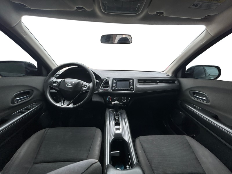 Honda HR-V Vehicle Full-screen Gallery Image 15