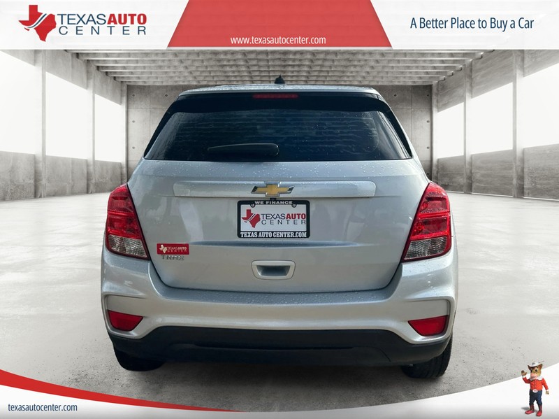 Chevrolet Trax Vehicle Full-screen Gallery Image 05
