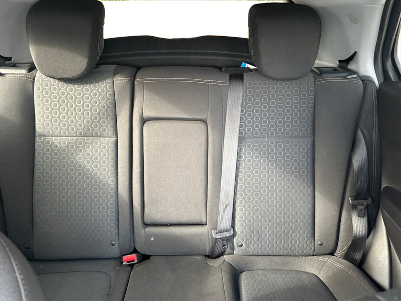 Chevrolet Trax Vehicle Full-screen Gallery Image 12