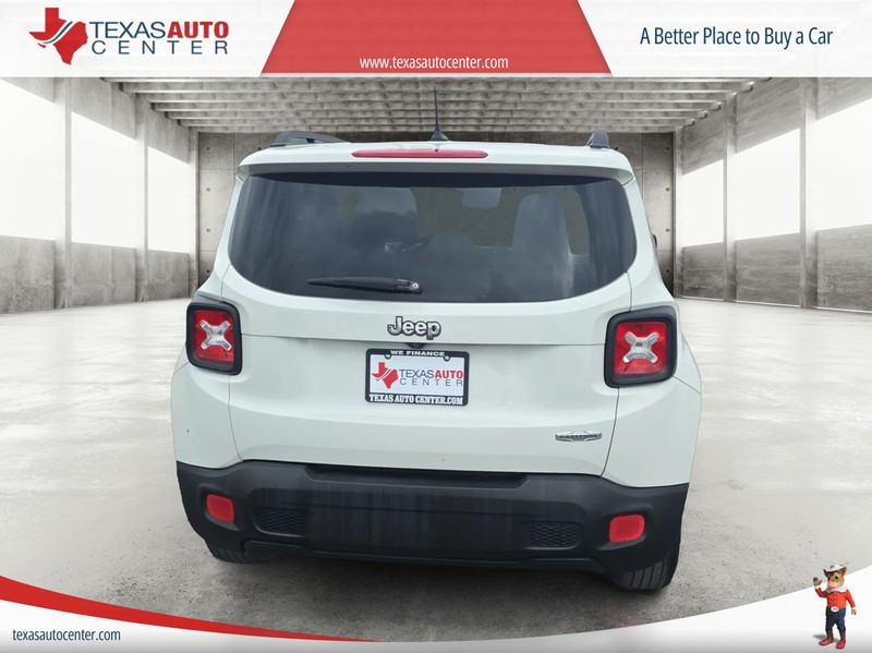 Jeep Renegade Vehicle Full-screen Gallery Image 06