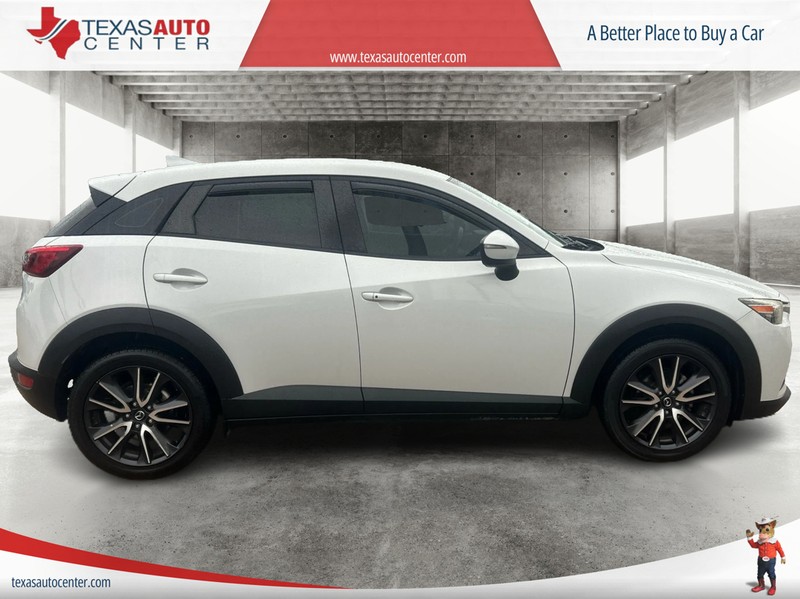 Mazda CX-3 Vehicle Full-screen Gallery Image 04