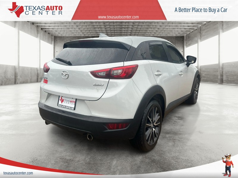 Mazda CX-3 Vehicle Full-screen Gallery Image 06