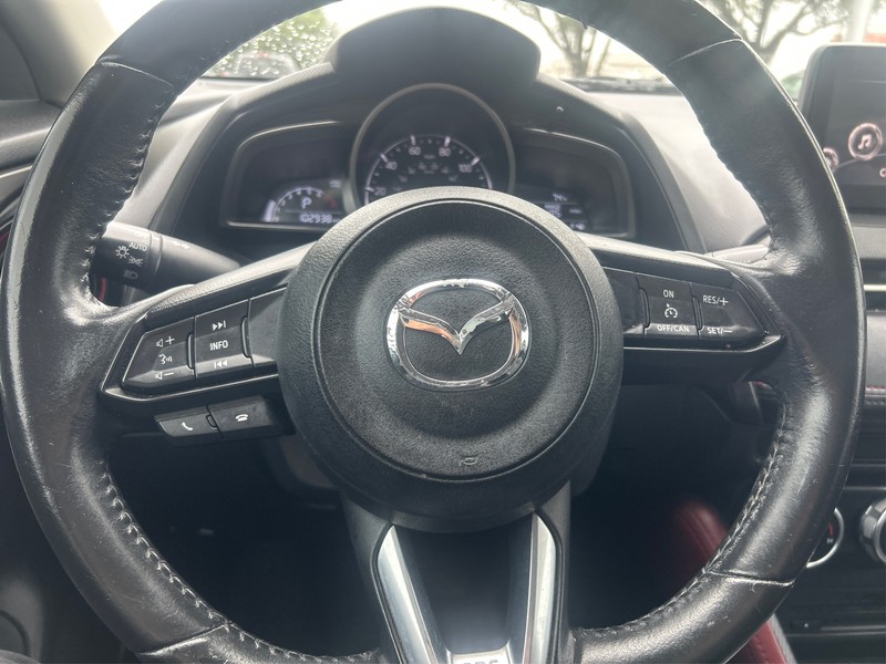 Mazda CX-3 Vehicle Full-screen Gallery Image 13