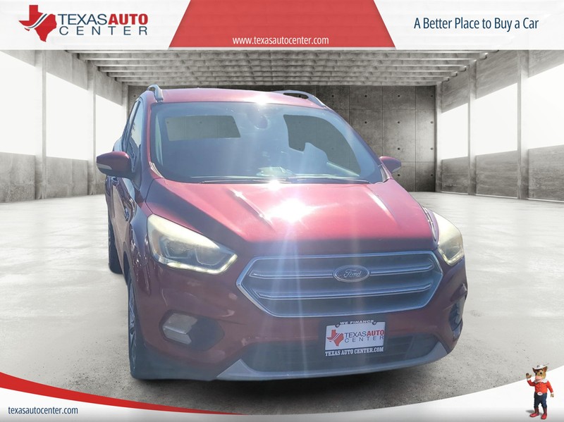 Ford Escape Vehicle Full-screen Gallery Image 03