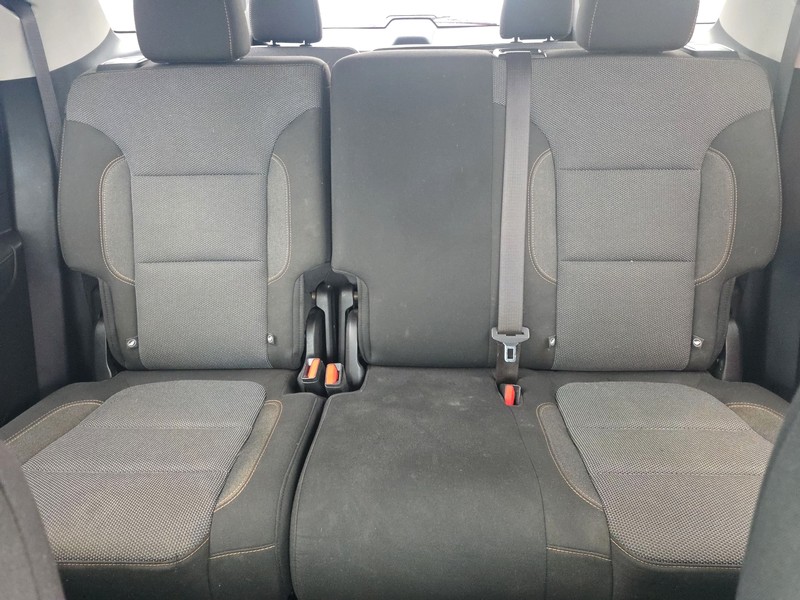Chevrolet Traverse Vehicle Full-screen Gallery Image 13