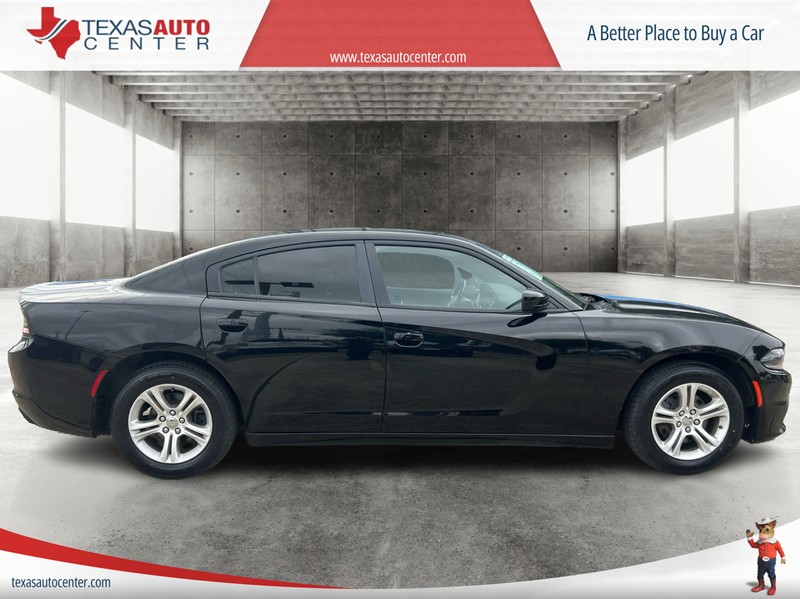Dodge Charger Vehicle Full-screen Gallery Image 04
