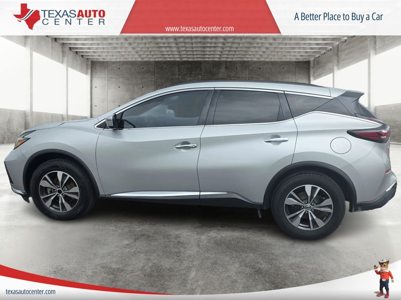Nissan Murano Vehicle Full-screen Gallery Image 05